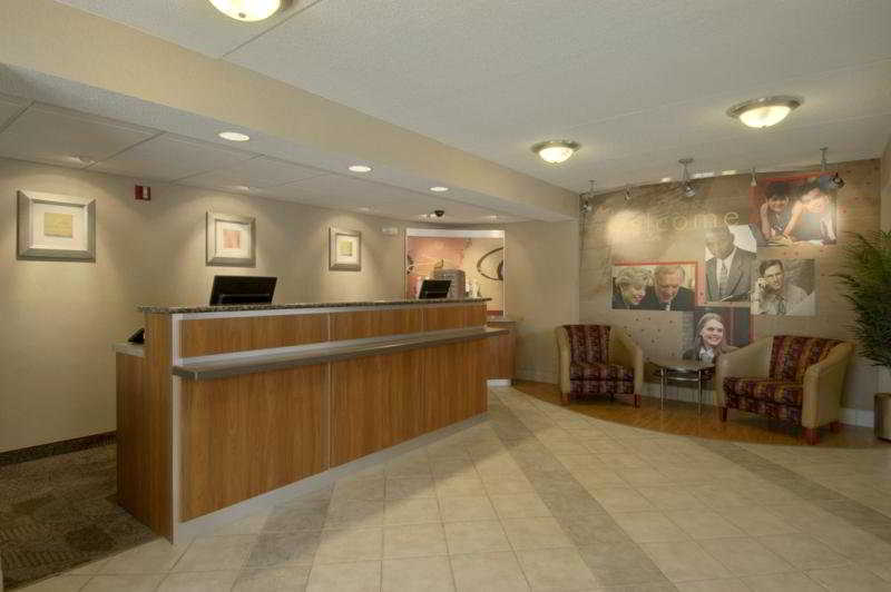 Red Roof Inn Asheville - Biltmore West Интерьер фото