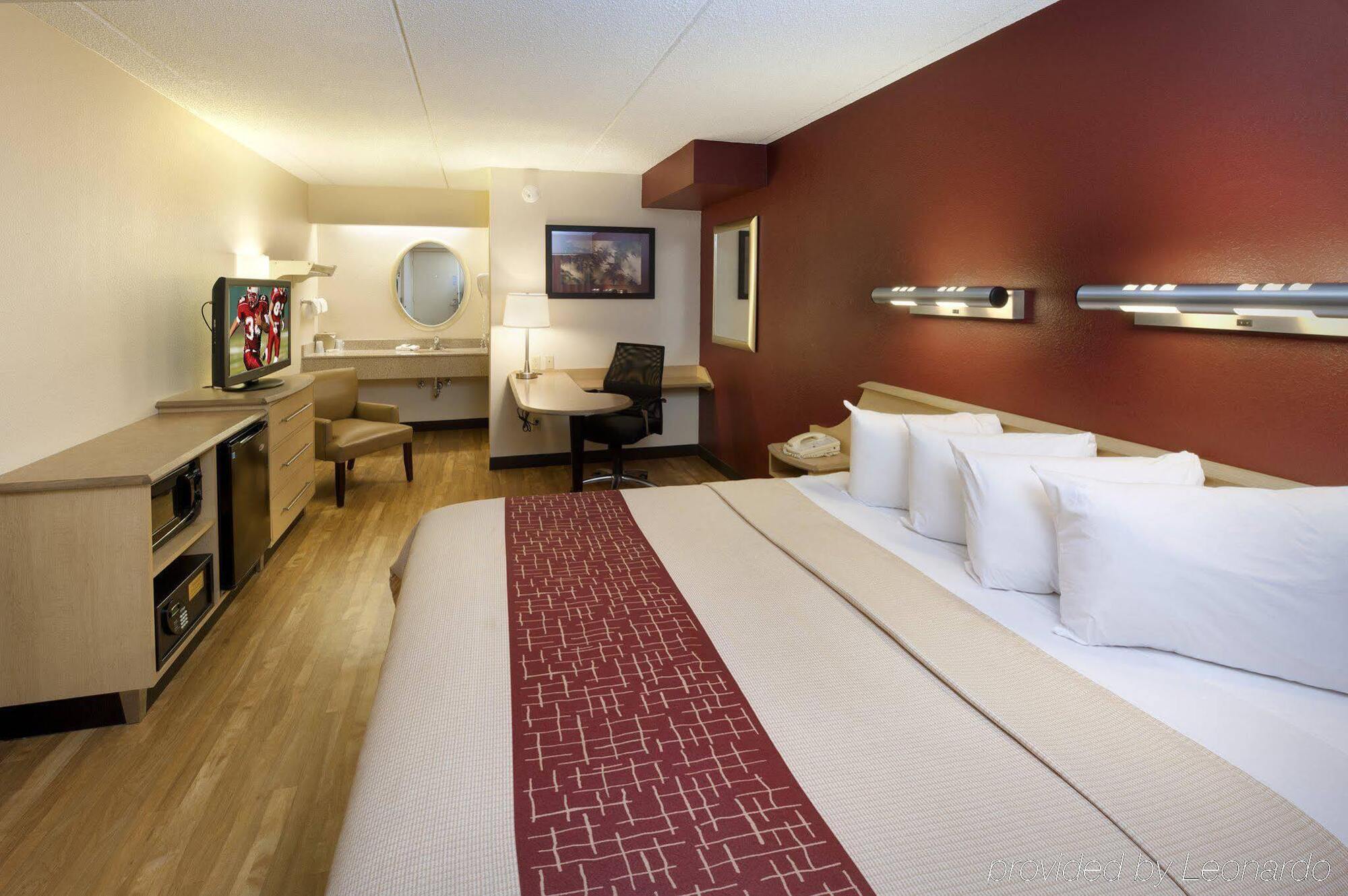 Red Roof Inn Asheville - Biltmore West Экстерьер фото